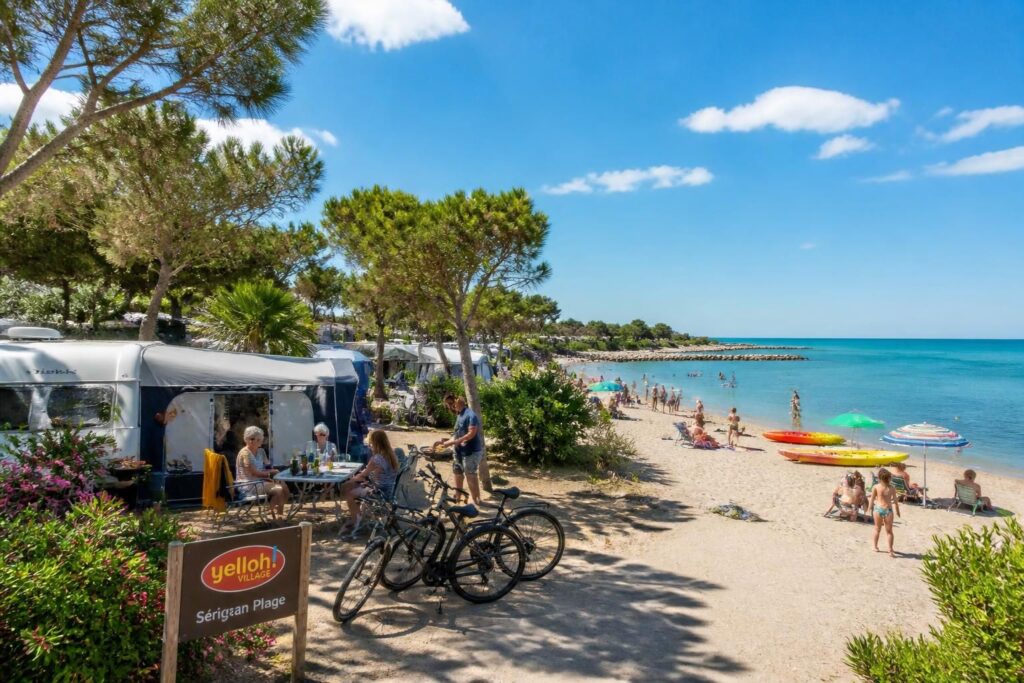 découvrez yelloh serignan plage, un camping en bord de mer idéal pour des vacances ressourçantes. profitez du soleil, de la plage et d'activités pour toute la famille dans un cadre naturel et convivial.